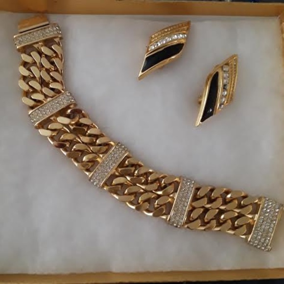VINTAGE BRACELET AND EARRINGS, CHRISTIAN DIOR ORIG - Picture 1 of 2